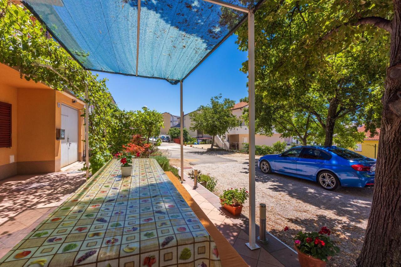 Apartments Lilin Crikvenica Exterior photo